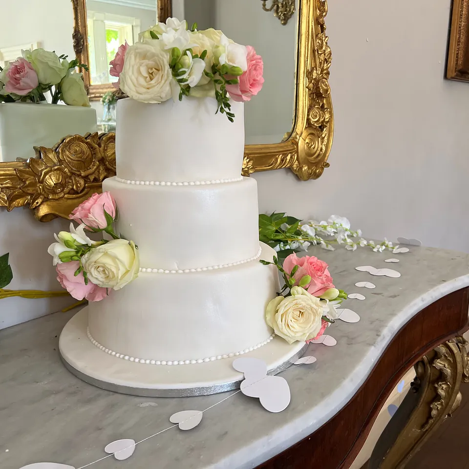 wedding cake