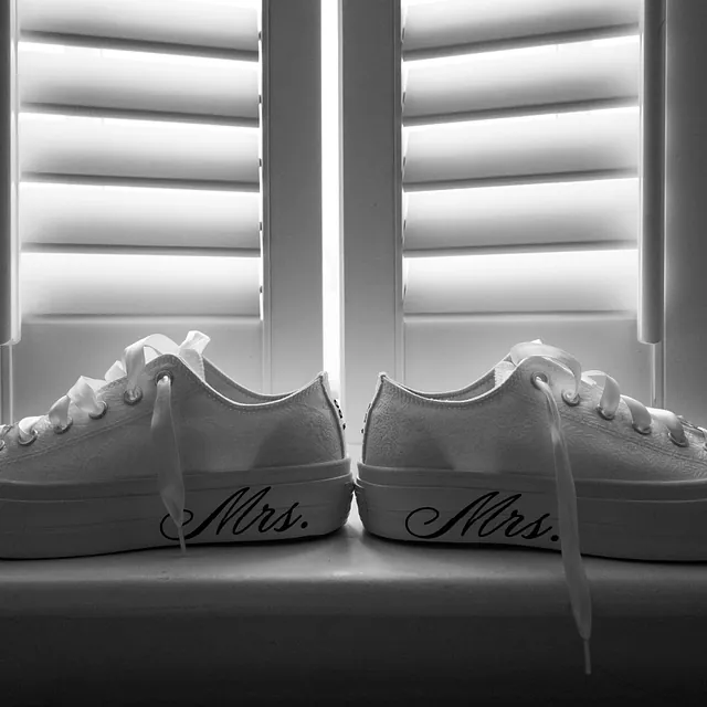 Mrs & Mrs