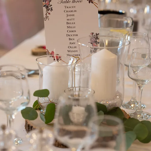 Wedding table setting
